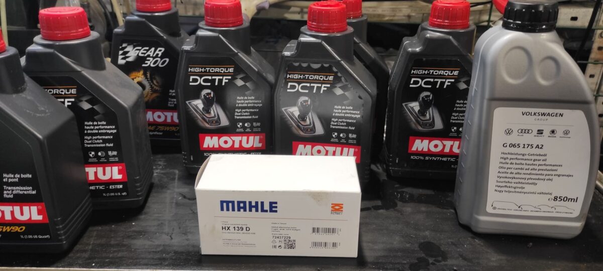 Замена масла в MOTUL Сервис, СПБ, Ванеева 10.