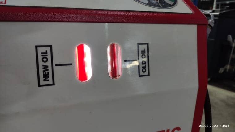 Масло в АКПП заменено. Результат хороший. Осталось отрегулировать уровень масла.