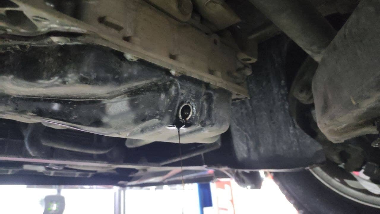 Отработанное масло слито