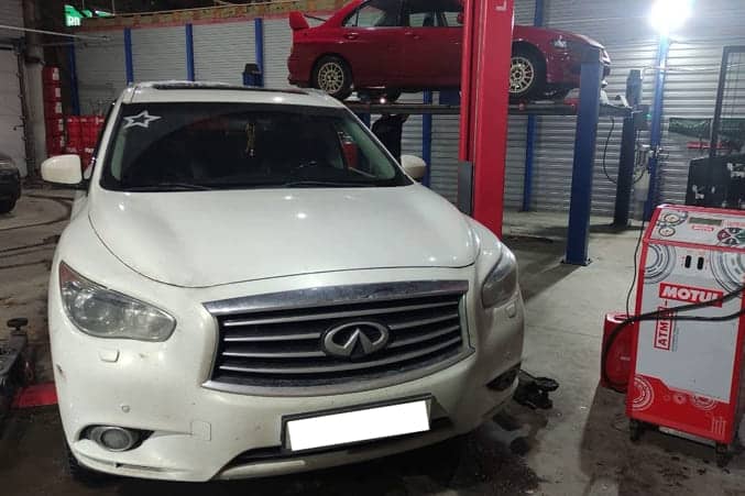 Техобслуживание: Infiniti JX35. Пол­ная аппа­рат­ная заме­на мас­ла в вари­а­то­ре Jatco JF016E