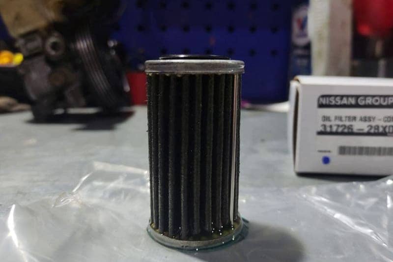 Да и фильтр тонкой очистки масла тоже “устал”.